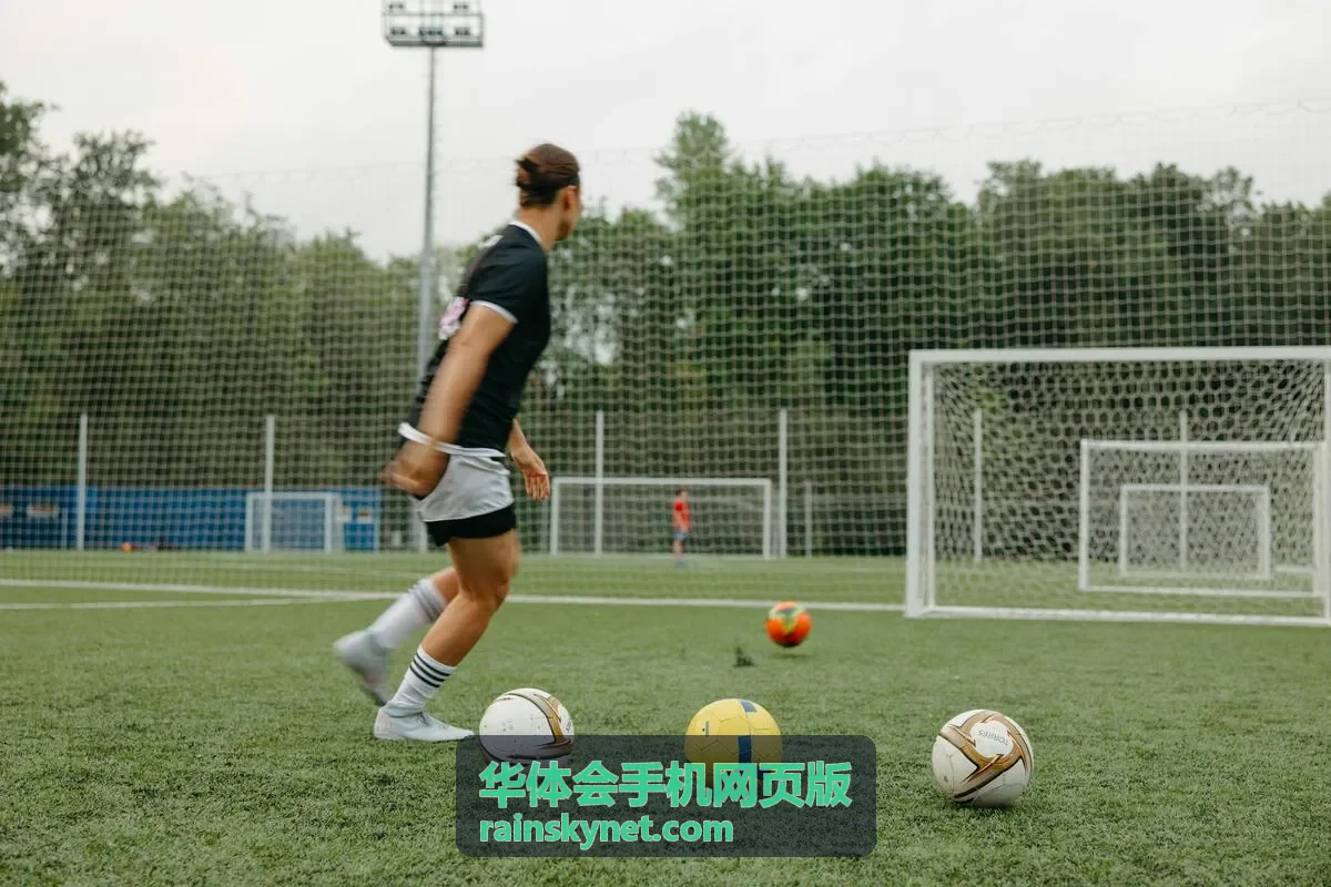 华体会手机网页版添加到手机桌面的操作示意